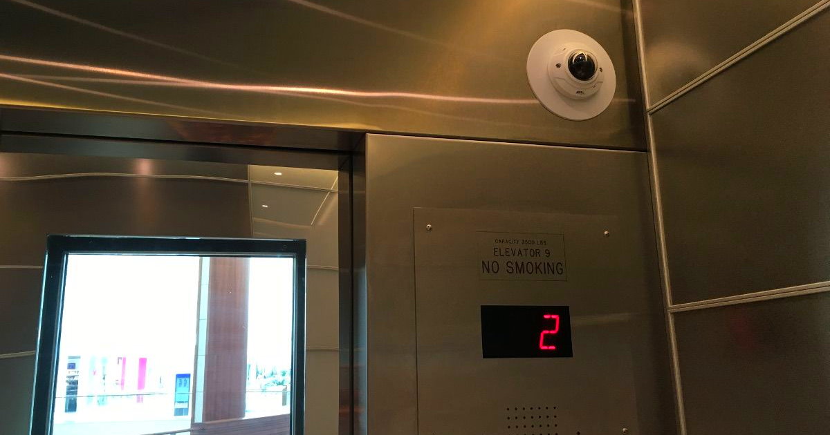 Видеонаблюдение в лифте Новотроицк, установка камер по цене от 6490 руб.